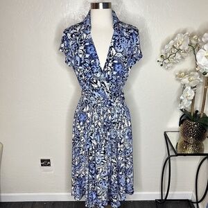 Muse Boston Proper Wrap Dress Womens Size 4 Blue Floral V-Neck Short Sleeves